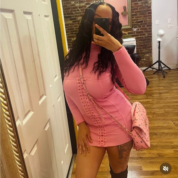 Pink Dress - Picture 4 of 4